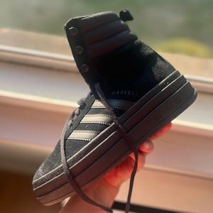 Adidas!!   GAZELLE SHOES